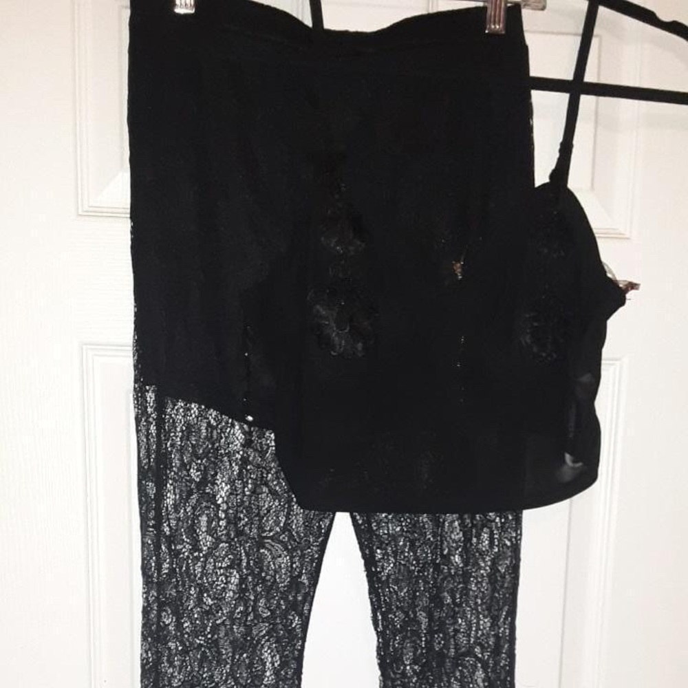 Two piece pant set